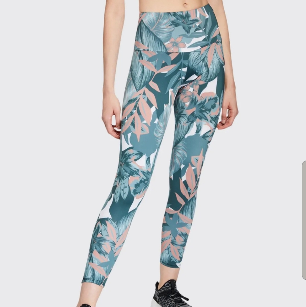 ONZIE High Basic Midi Legging Color: Tropical Camo